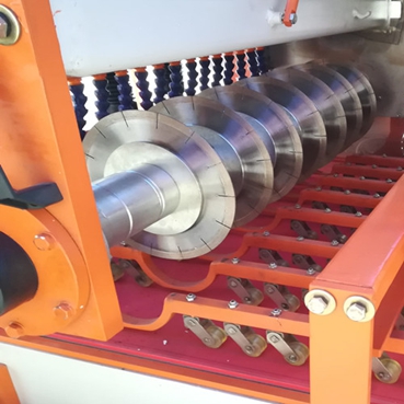 Sukces za granicą! Brzeszczot SANG „Porcelain-God Series” zdobywa uznanie od znakomitego hiszpańskiego klienta